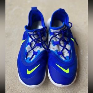 Nike Free Run Sneakers